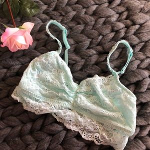 Victoria’s Secret Lace Bralette- Mint